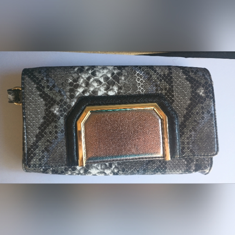 Women's Purse Clutch Handbag JLO Jennifer Lopez Leopard Snakeskin Fx Leather